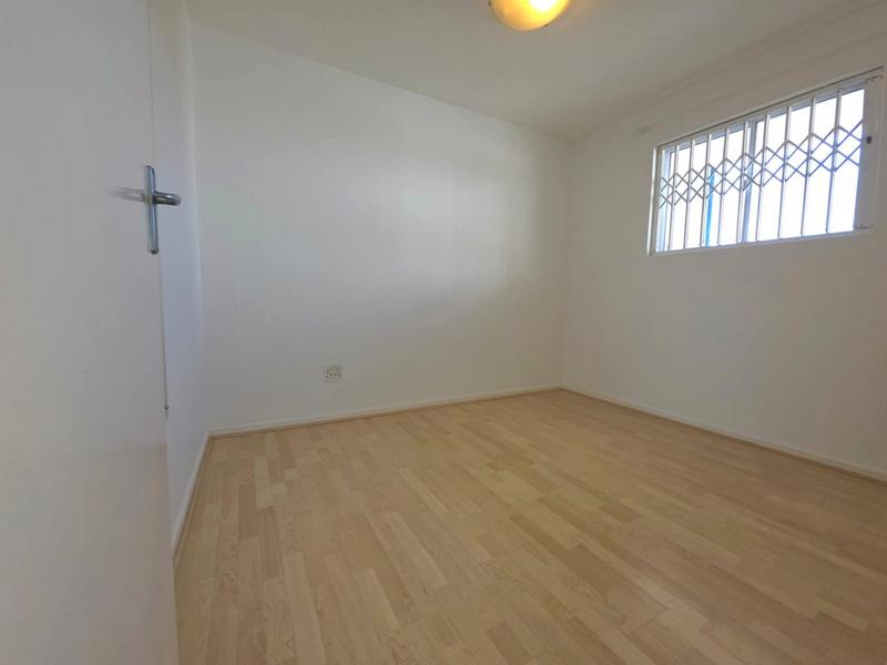 2 Bedroom Property for Sale in Beachfront Western Cape